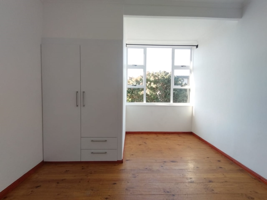 To Let 3 Bedroom Property for Rent in Table View Western Cape